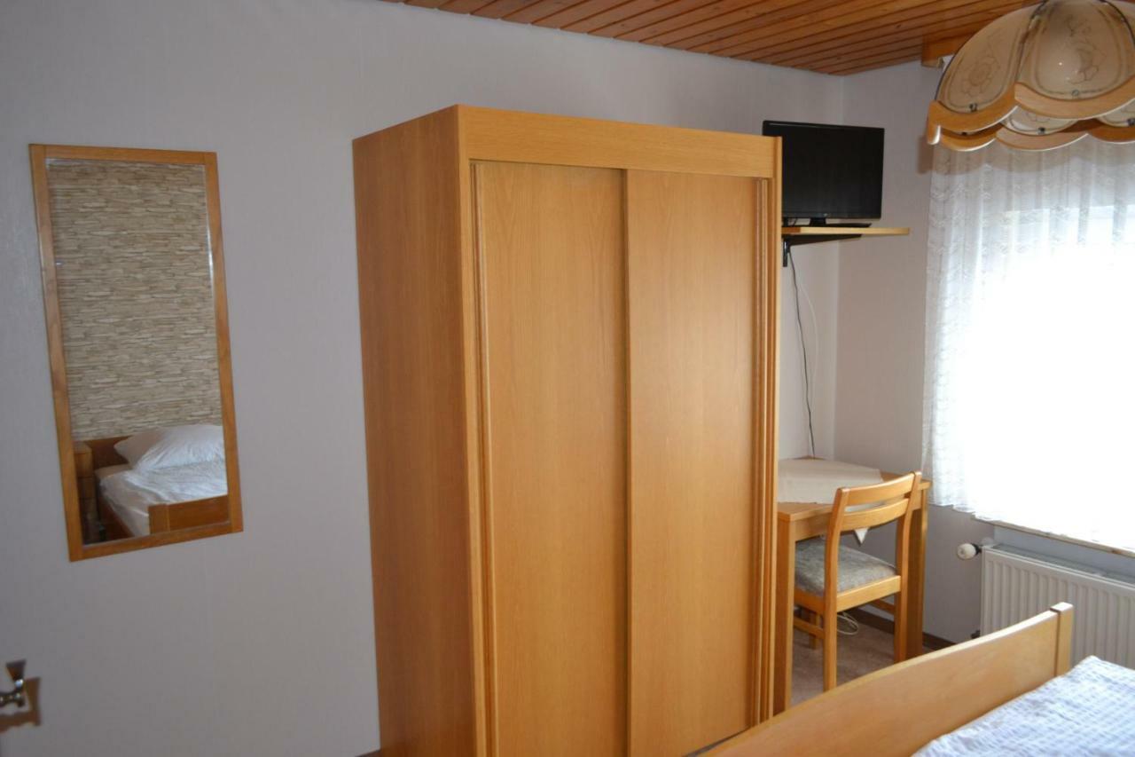 Sankt Johann  Landgasthaus Krone In St. Johann מראה חיצוני תמונה
